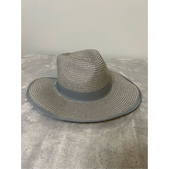 NEW! Women’s Saks Fifth Ave Silver Coastal Beach Summer Bucket Hat - Picture 7 of 9